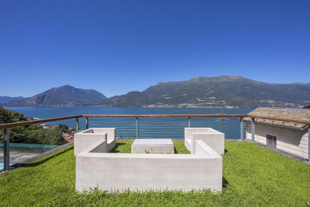 Poolside Apartment Cristina Bellano Luaran gambar