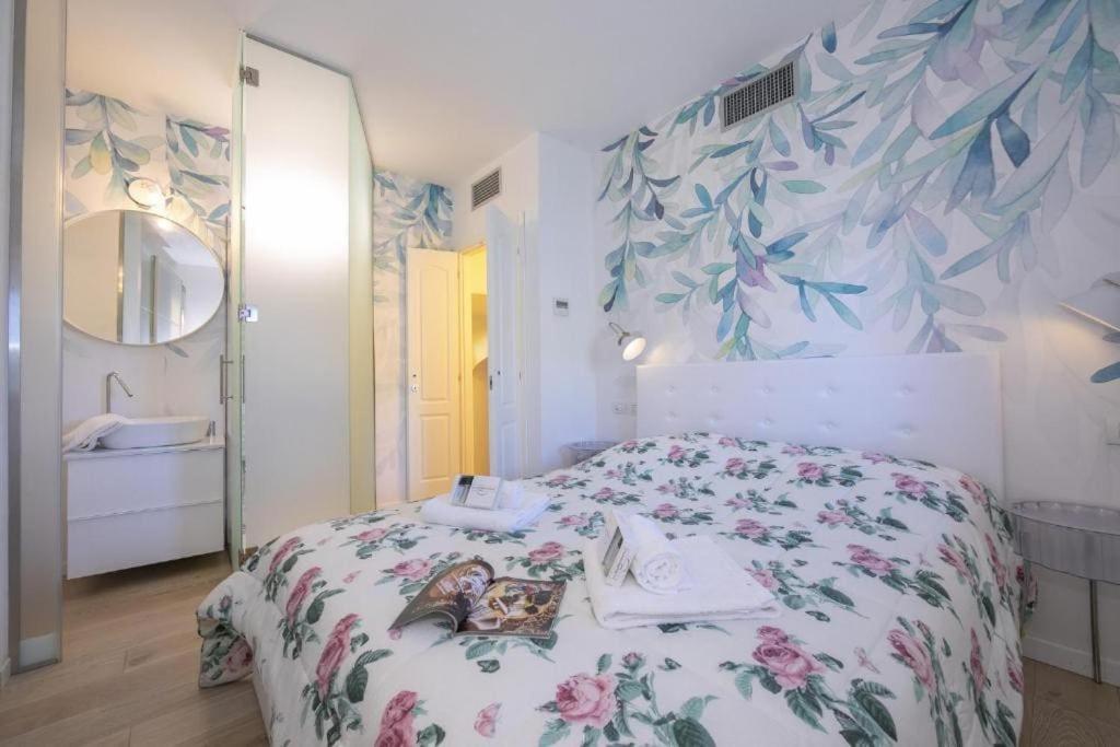 Poolside Apartment Cristina Bellano Luaran gambar