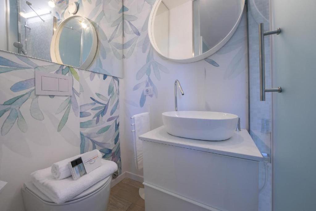 Poolside Apartment Cristina Bellano Luaran gambar